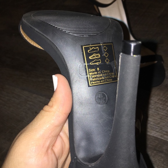 Black stiletto high heels with ankle strap - Picture 2 of 3